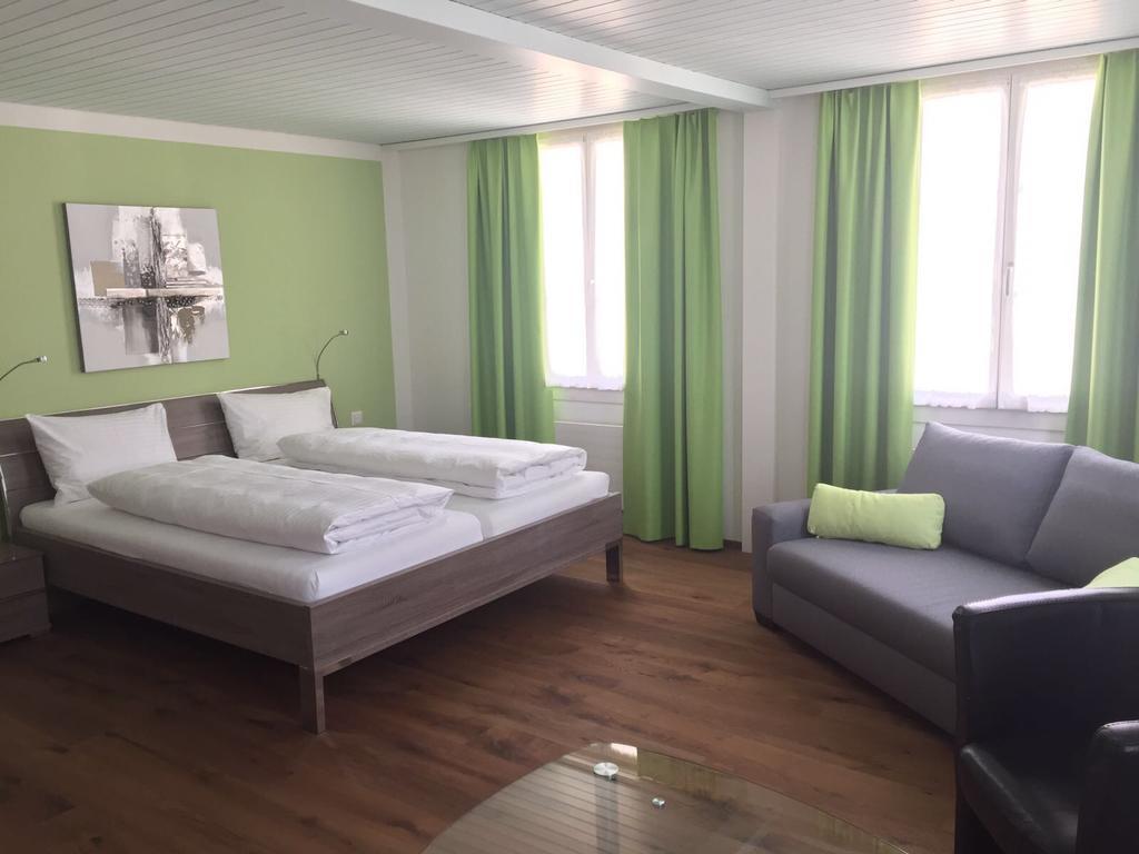סארן Hotel Metzgern מראה חיצוני תמונה